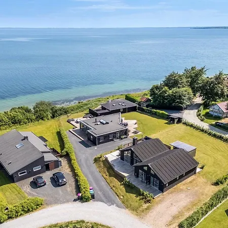 Ferienhaus Andriette - 50m From The Sea By Interhome *